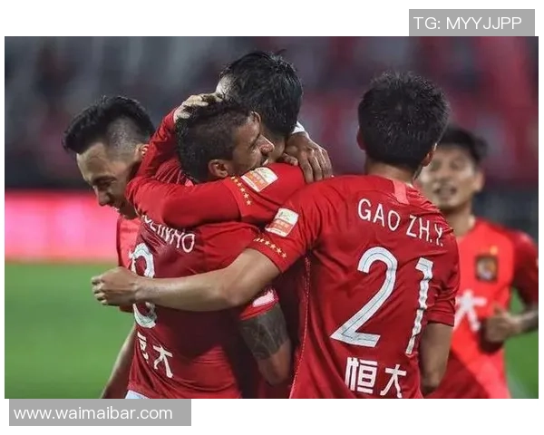 恒大足球新星崛起揭秘最新签约球员的实力与潜力